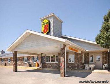 Super 8 By Wyndham Adair Ia Hotel Exterior photo